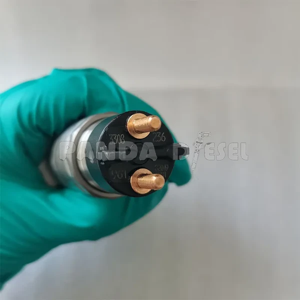 0445120236 مورد حاقن السكك الحديدية المشتركة