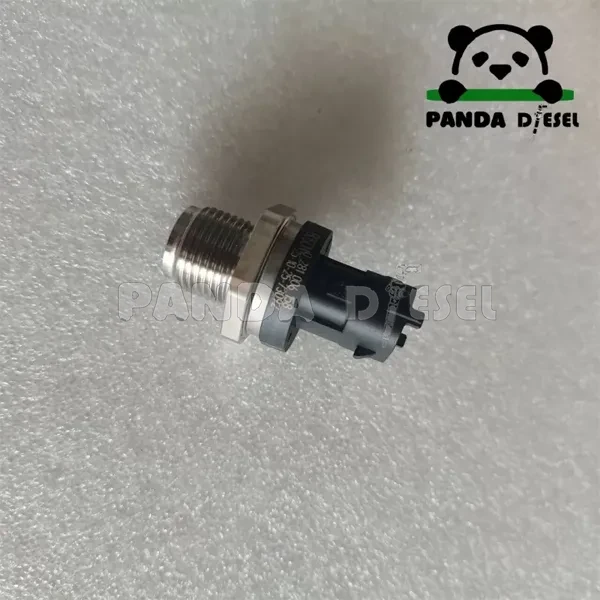 حساس ضغط قضيب الوقود (Common Rail) 0281006158 55230978 لمحركات الديزل Iveco Fiat Opel