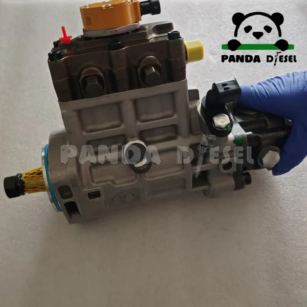 مضخة وقود عالية الضغط cat 320d بأرقام القطع 326-4635، 10r-7662، 32f61-10302، 3264635، 32f6110302، مناسبة لمحرك caterpillar cat c6.4 لحفارات 320d و323d و323dl من الشركة المصنعة.